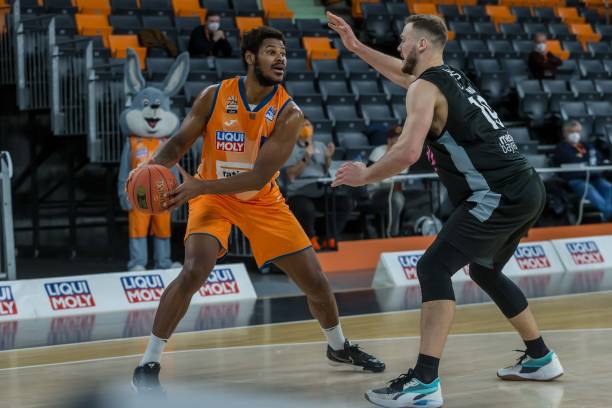 个人形象而 个人形象而